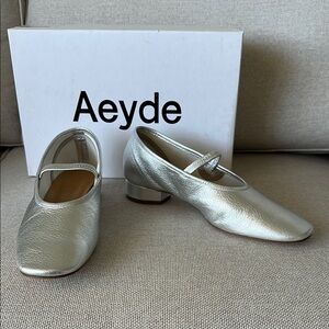 Aeyde Pippa Metallic Mary Jane Pump Size 38.5